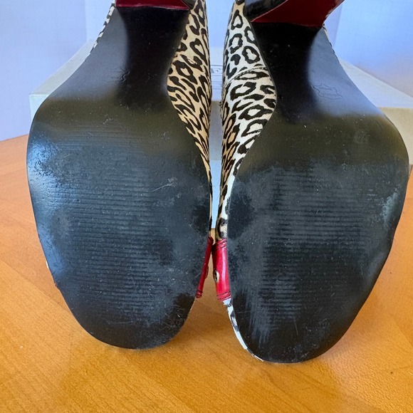 Steve Madden Mindyy Pumps Cheetah Calf Hair Red Buckle Size 10 Leopard Heel - Picture 15 of 16